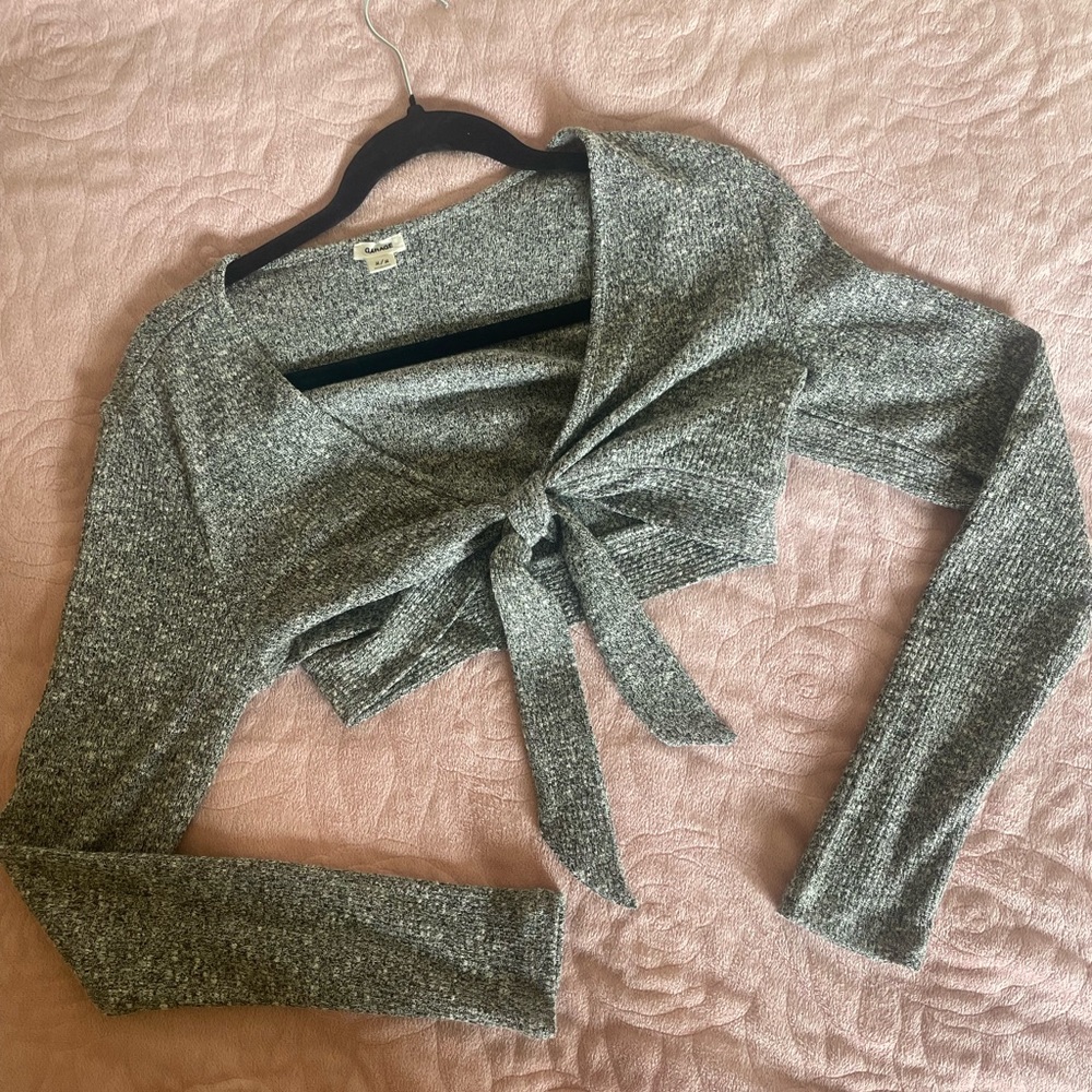 Grey Tied Cropped Garage Top